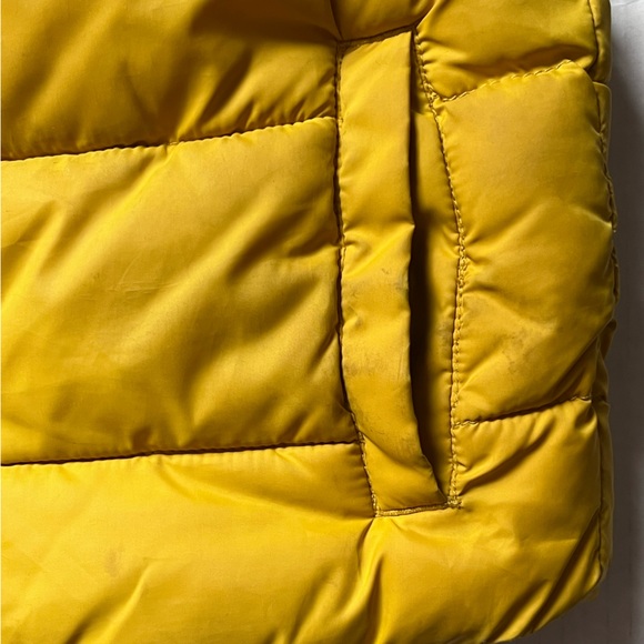 H&M Puffer Vest Ochre Yellow Kids Toddler Size 2-4 Years - Picture 6 of 10